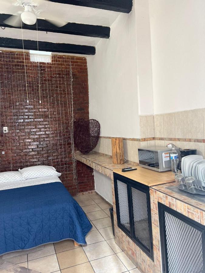 Hostal Luna 49 Керетаро Экстерьер фото